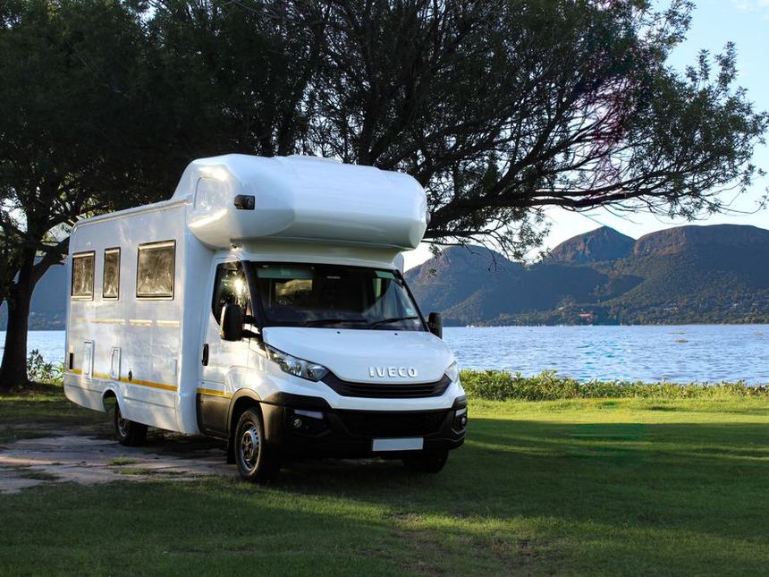 Camping-car, remplacement de pare-brise à Istres